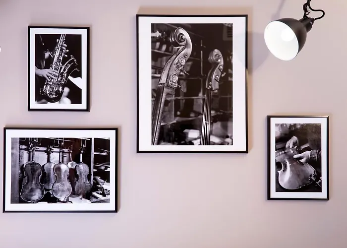 Helios Opera Szálloda 4*