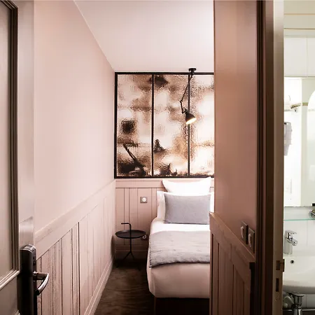 Hélios Opéra Hotel 4*