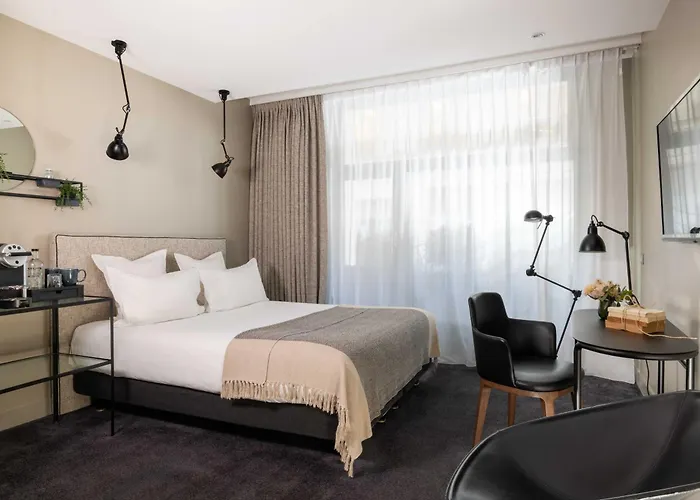 Helios Opera Otel Paris