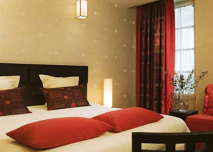 Helios Opera Otel 4*