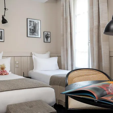 Helios Opera מלון 4*