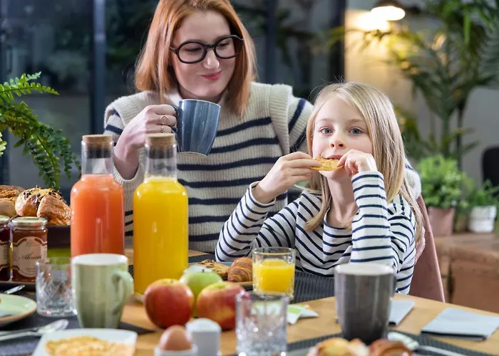 Helios Opera מלון